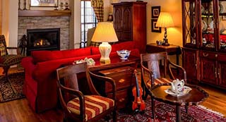 【案例】意大利进口沙发茶几至宁波港口...